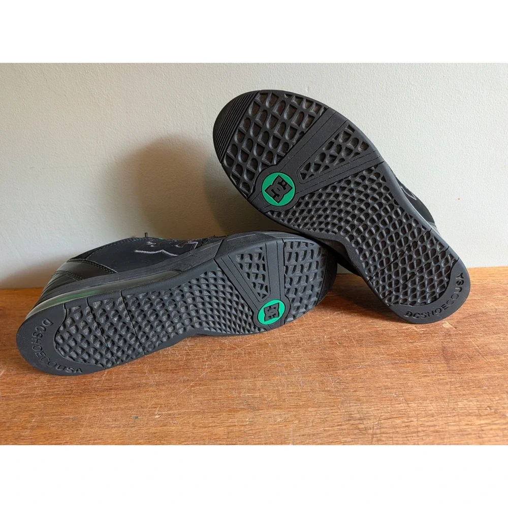 DC Shoes x Star Wars Versatile Luke Skywalker Black Green Skate Shoes ADYS200071